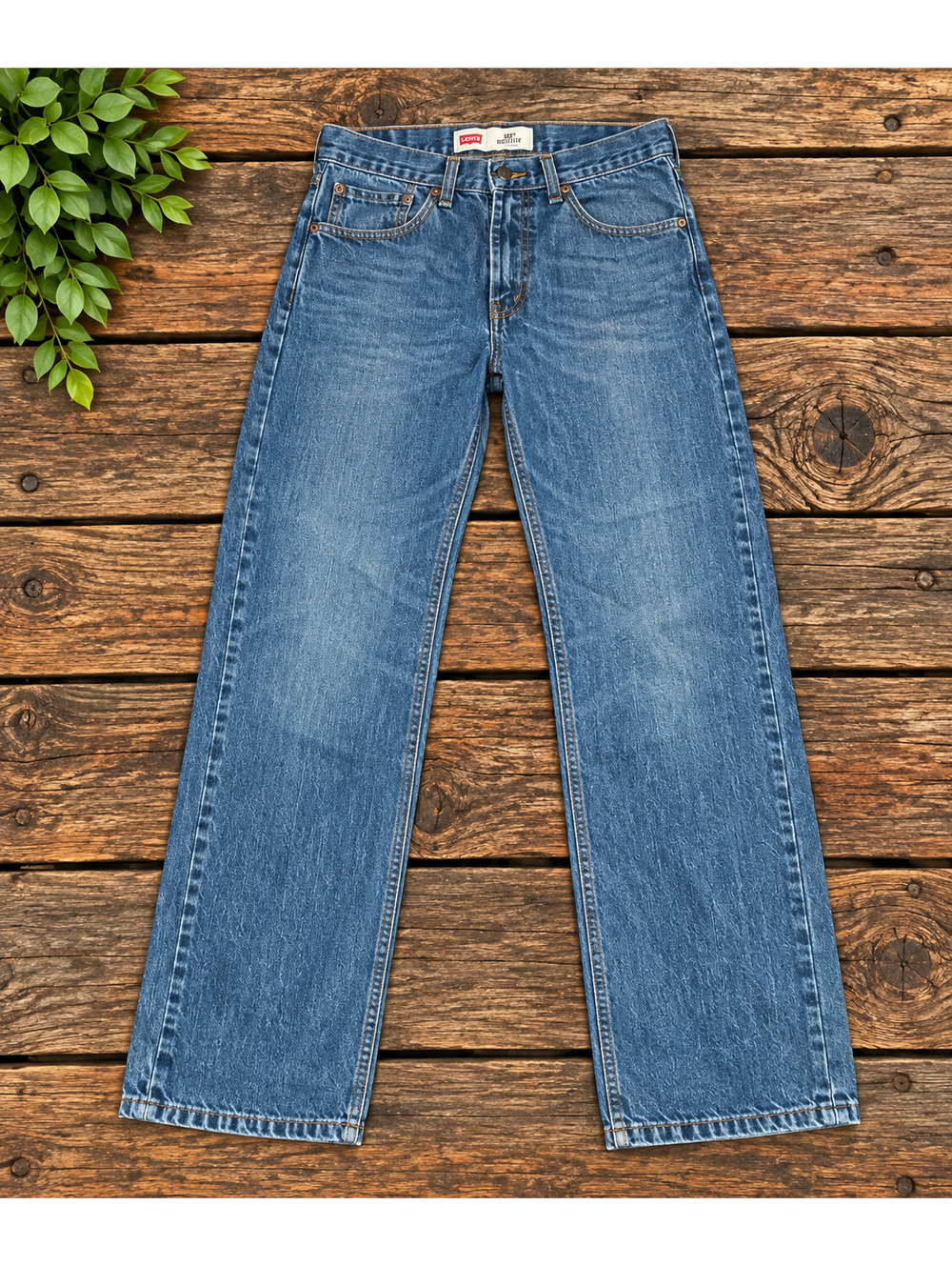 American Eagle Medium wash slim straight jeans 28x28